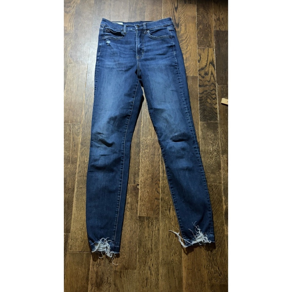 GAP True Skinny Ankle Sky High Distressed Womens Jeans Blue Size 4 Tall Raw hem